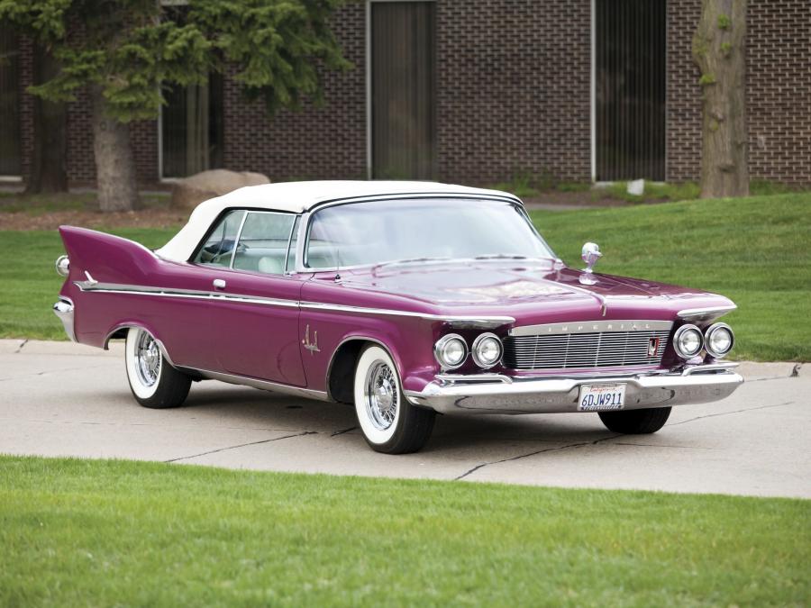  Imperial Crown Convertible (RY1-M 925) 1961 года  (фото 1 из 15)